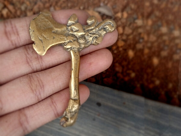 Kapak Kuning Parasurama