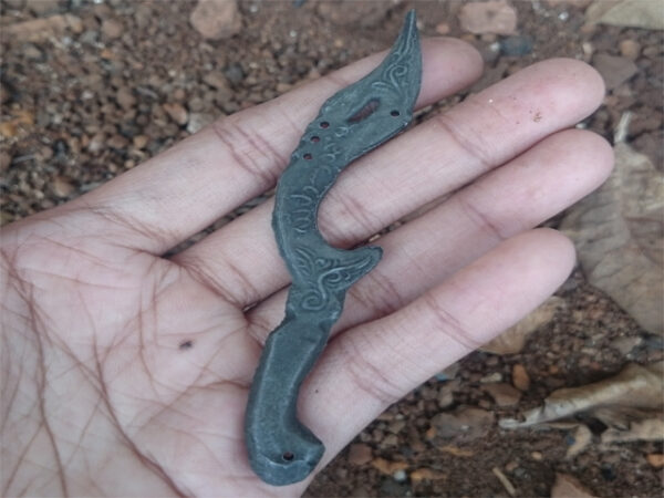 Kujang Item Joyo Amekti - Gambar 2